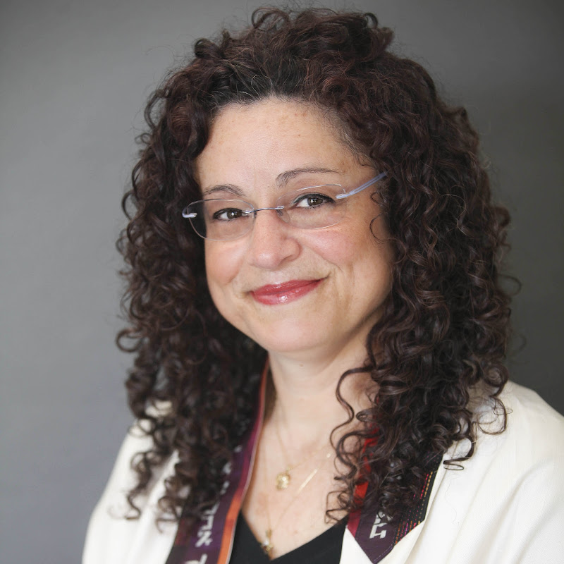 Rabbi/Cantor Meeka Simerly